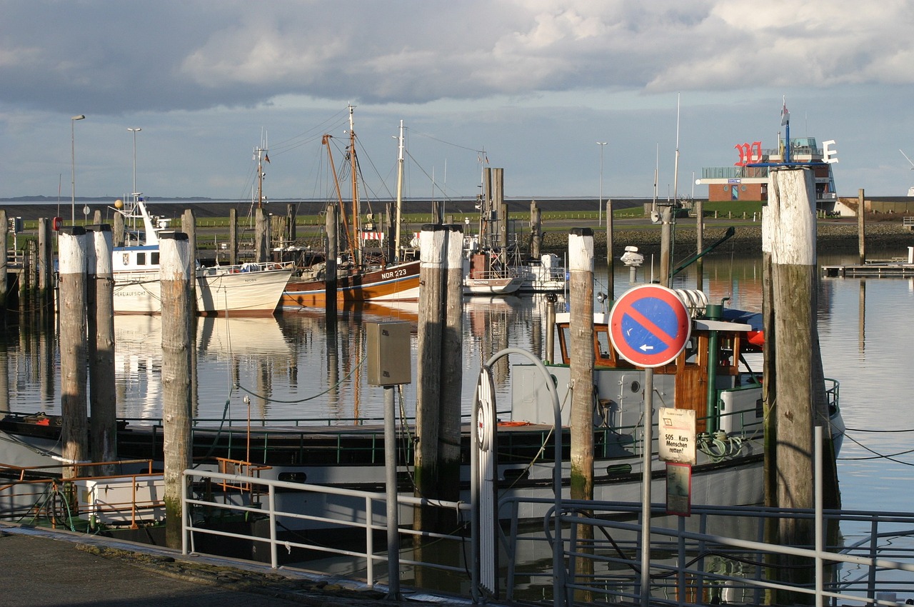 norddeich north sea fishing boats free photo