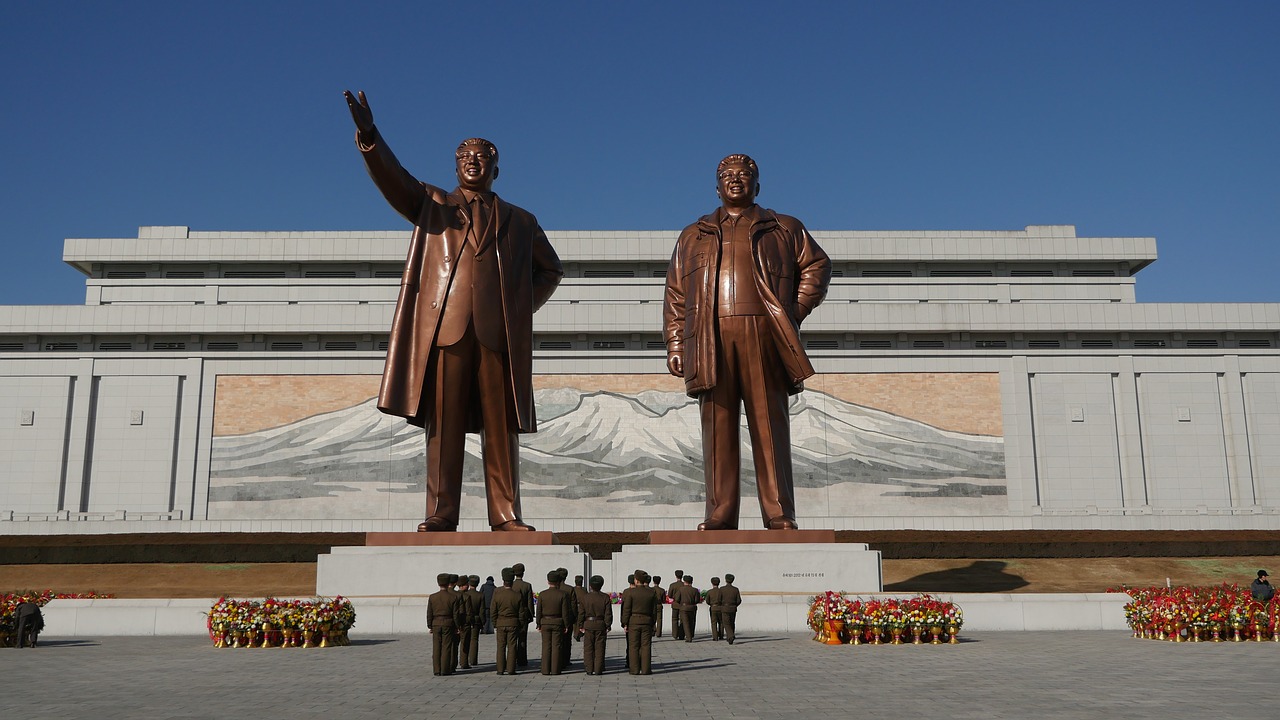 north korea  pyongyang  bronze free photo