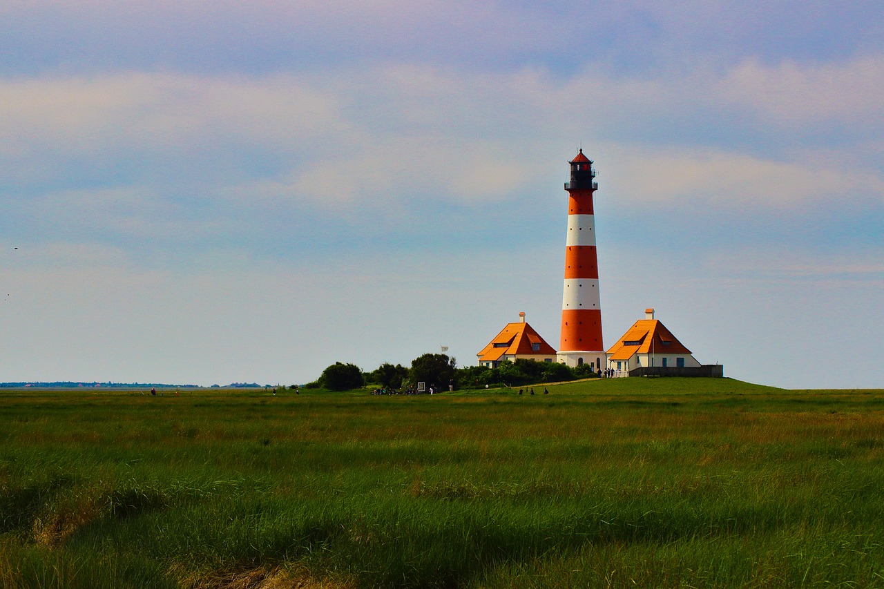 north sea lighthouse watts free photo