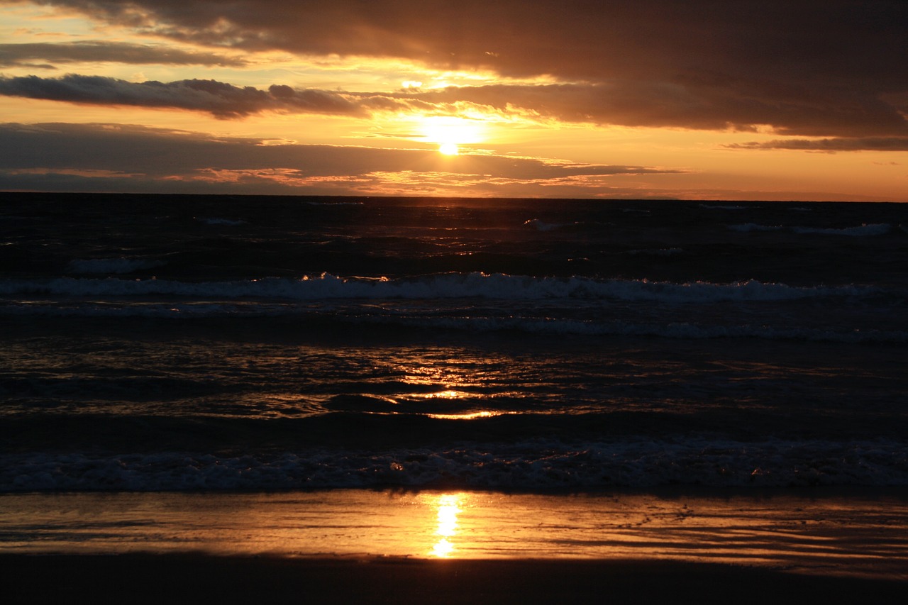 north sea  sunset  sea free photo