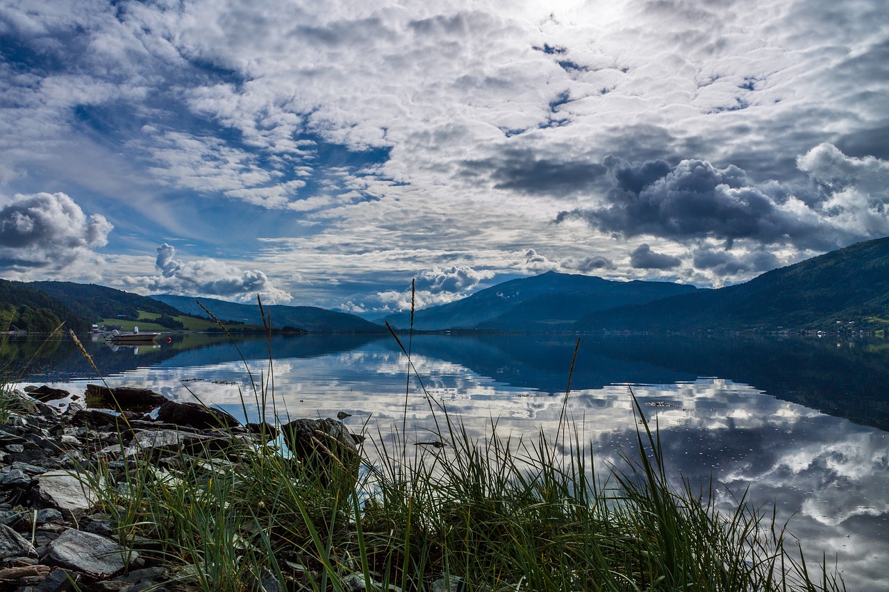 norway fjord beautiful landscape free photo