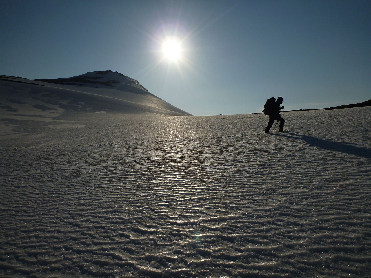 norway traveler glacier free photo