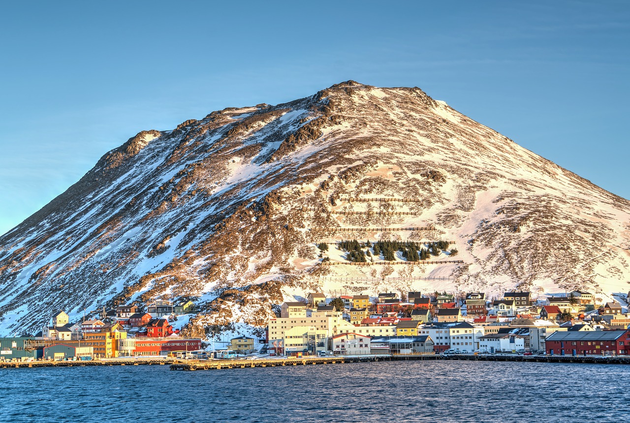 norway mountain architecture free photo