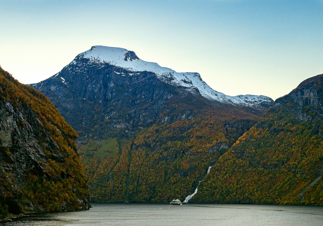 norway  fjord  geiranger free photo