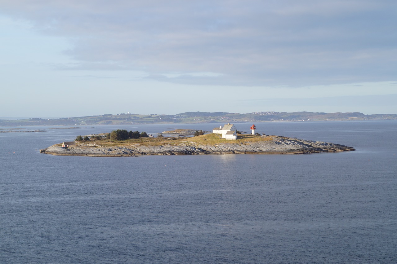 norway island sea free photo
