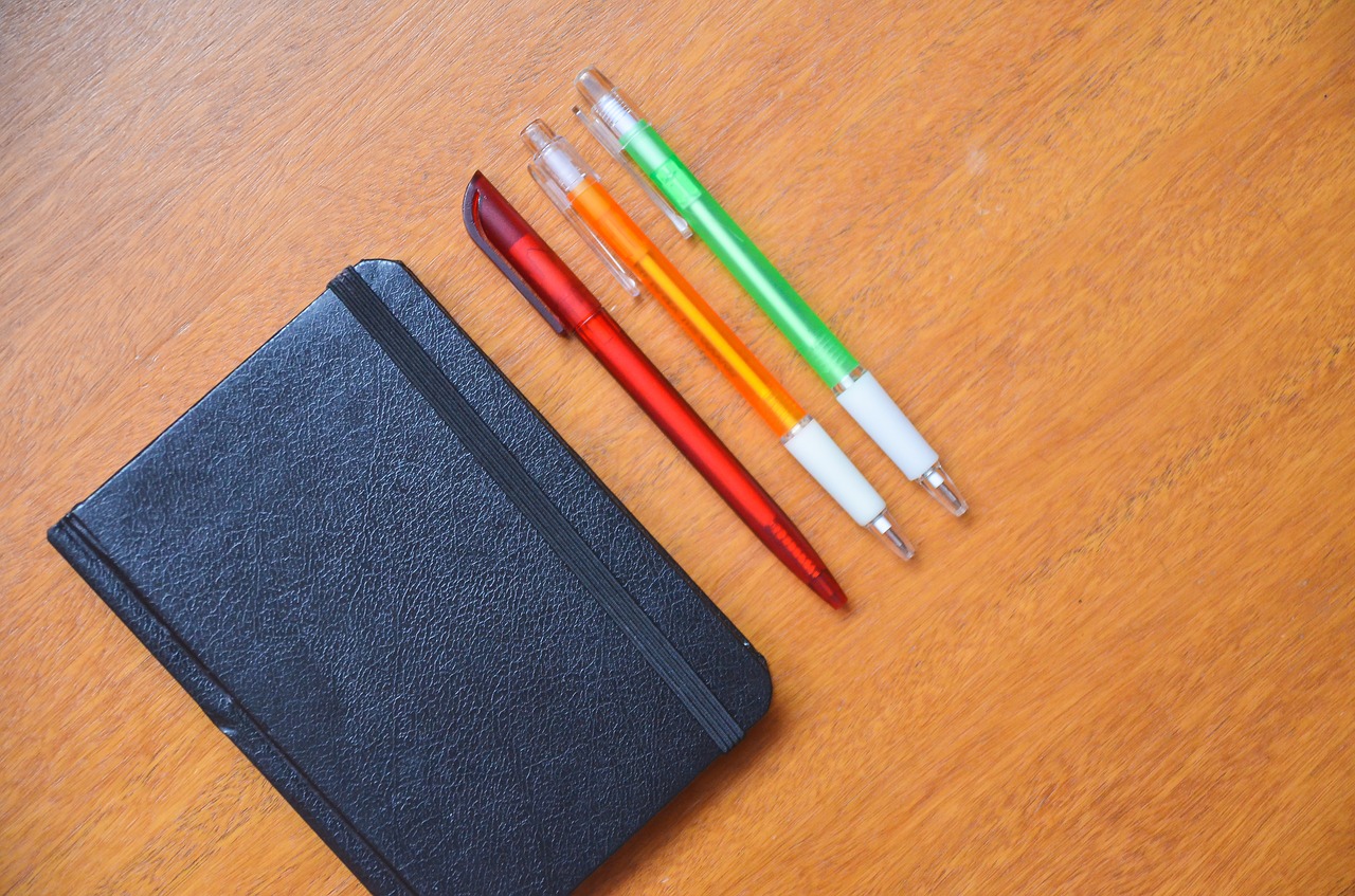 notepad diary pencils free photo