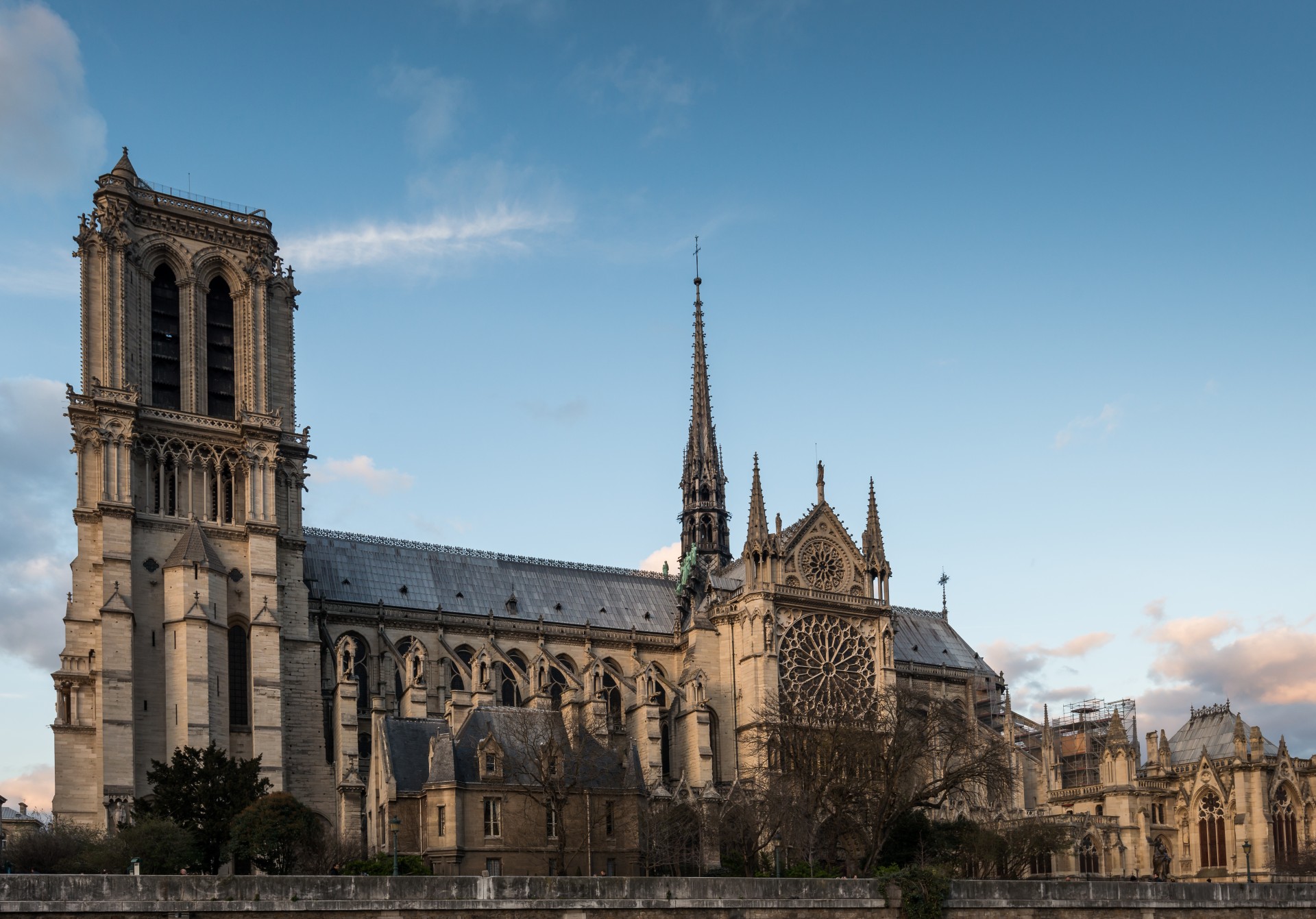 notre-dame cathedral historical free photo