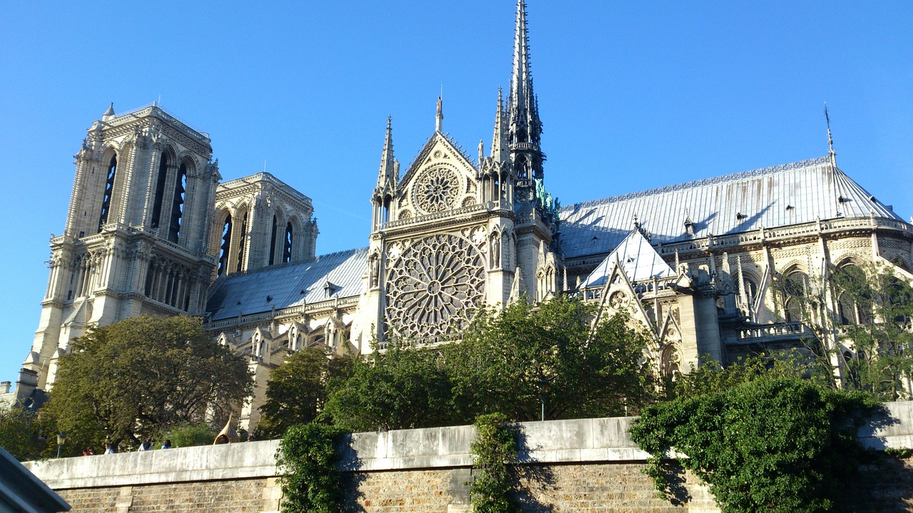 notre dame paris cathedral free photo