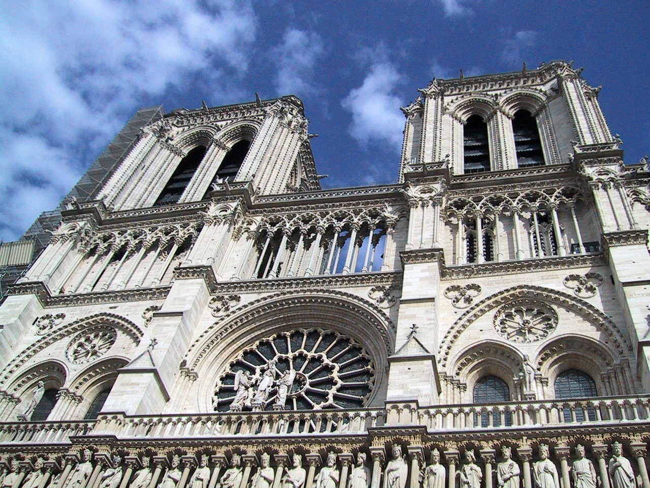 notre dame paris france free photo