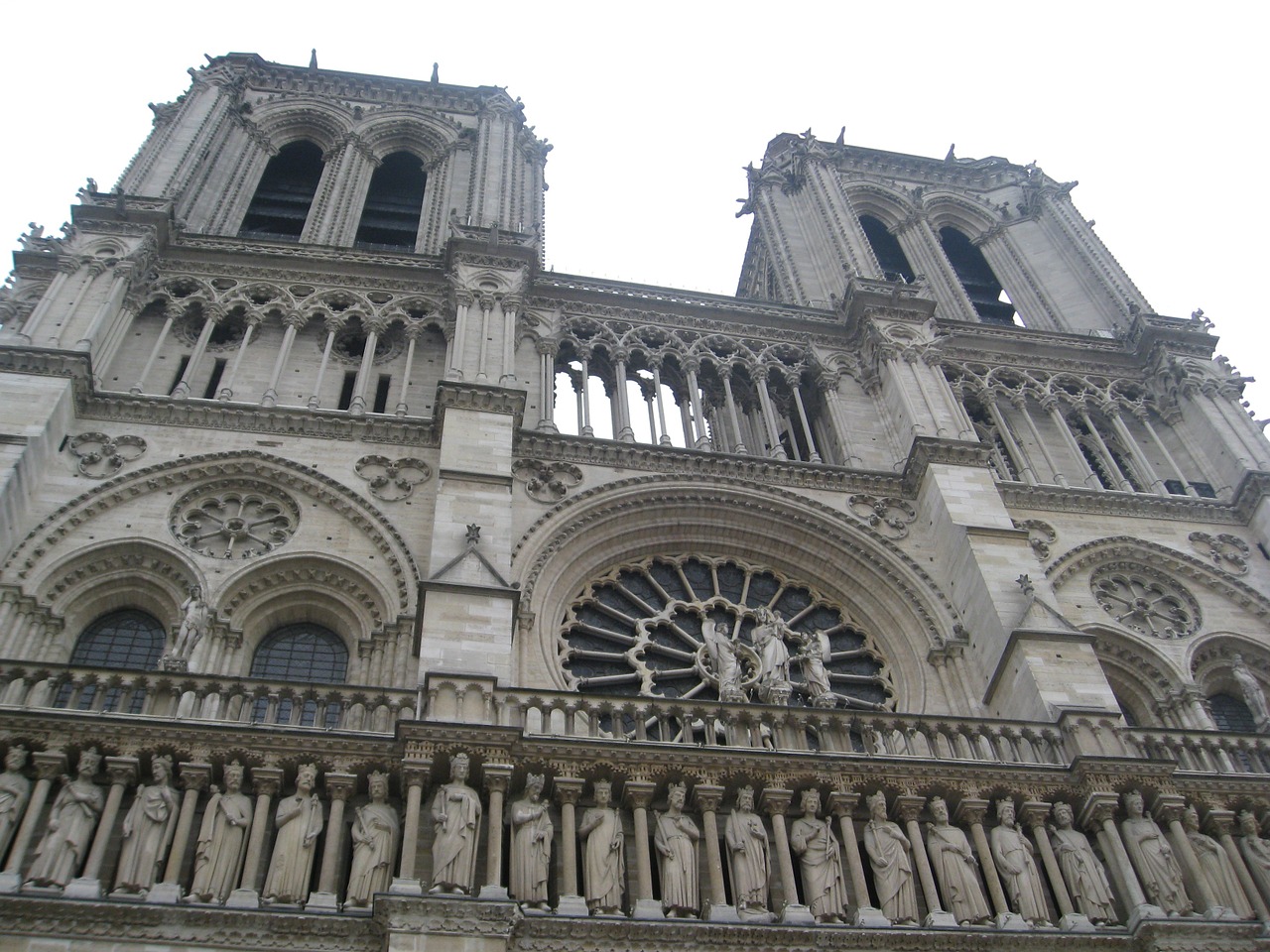 notre dame cathedral paris free photo