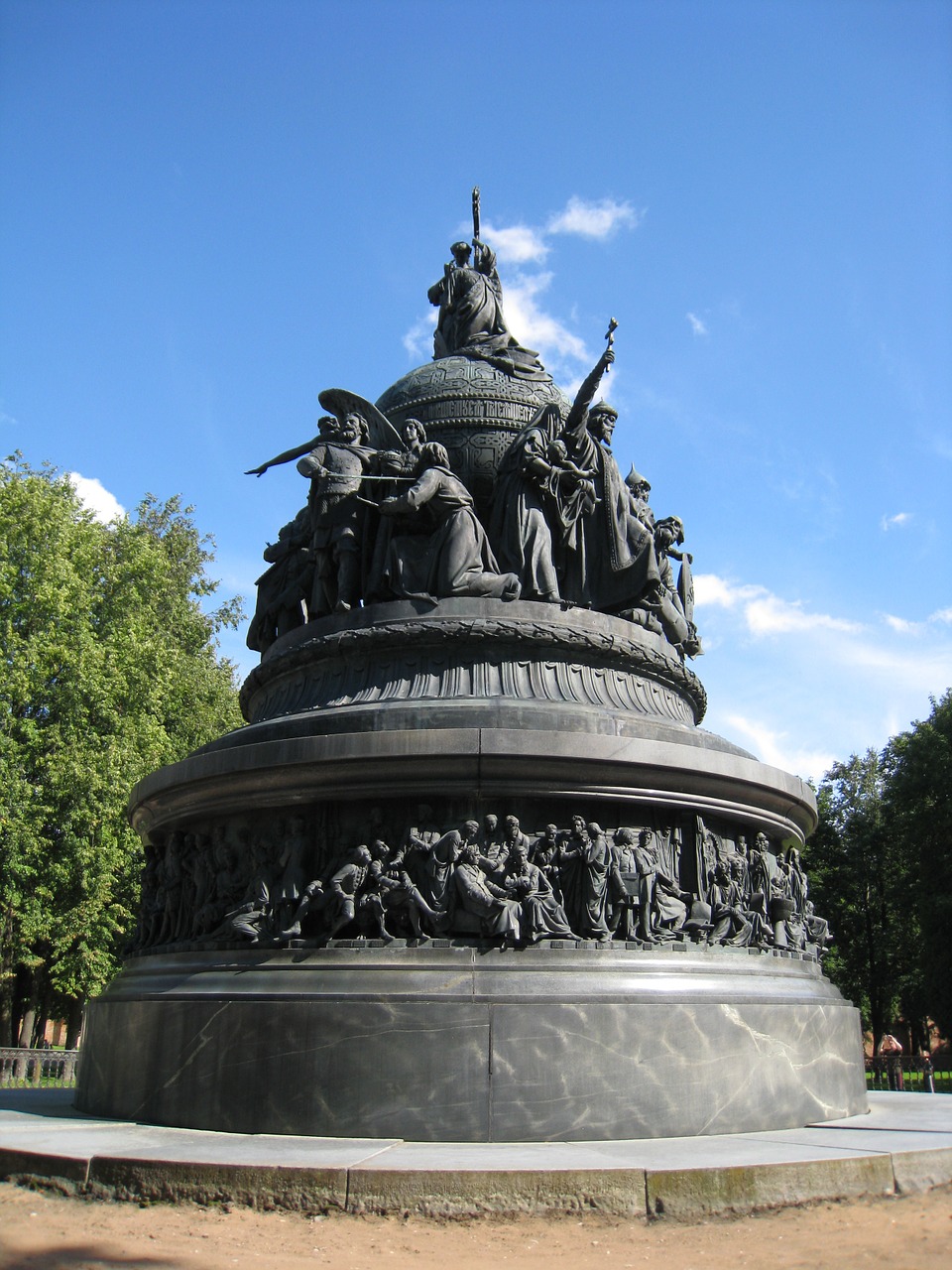 novgorod monument sculpture free photo