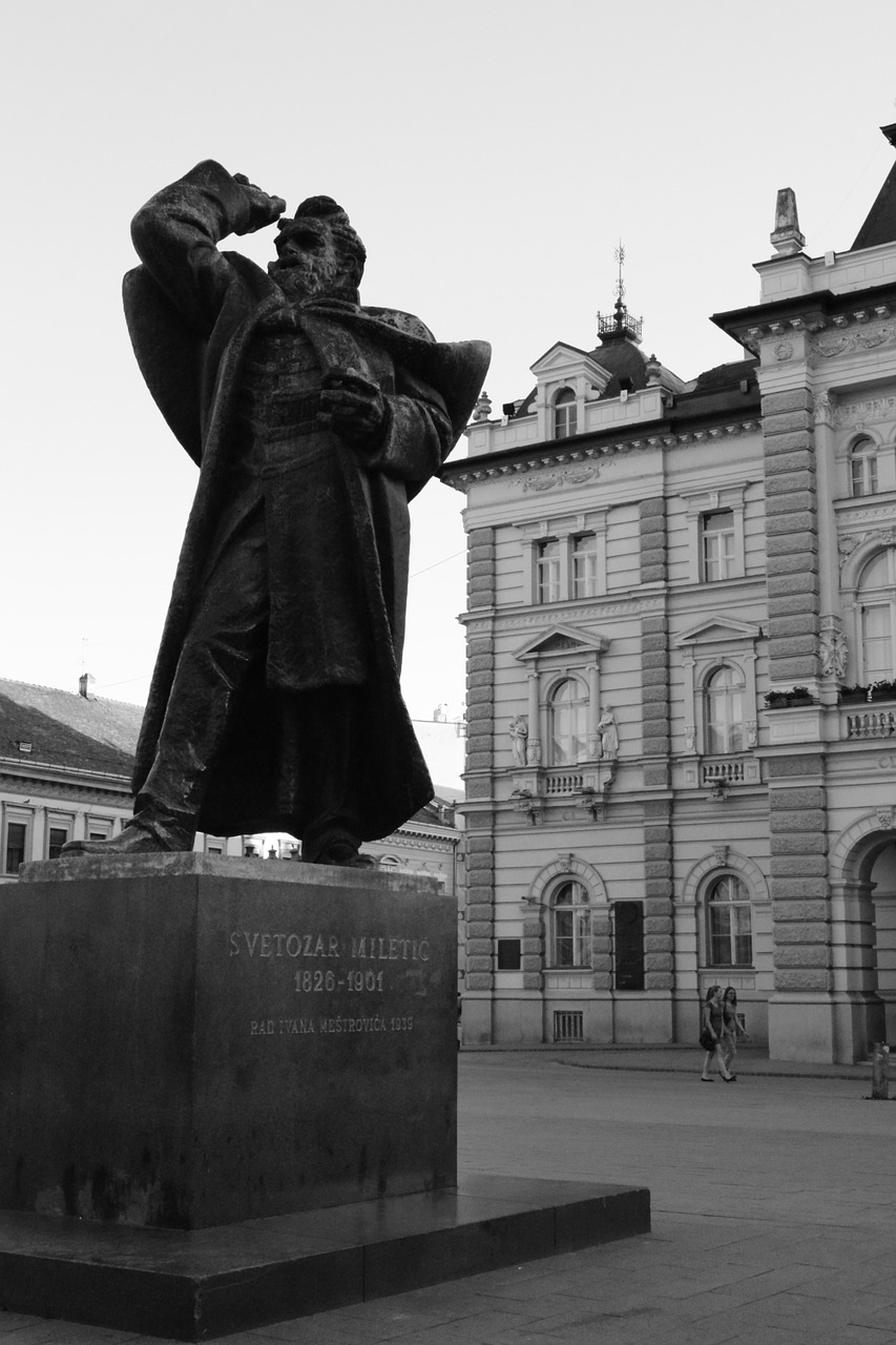 novi sad serbia statue free photo