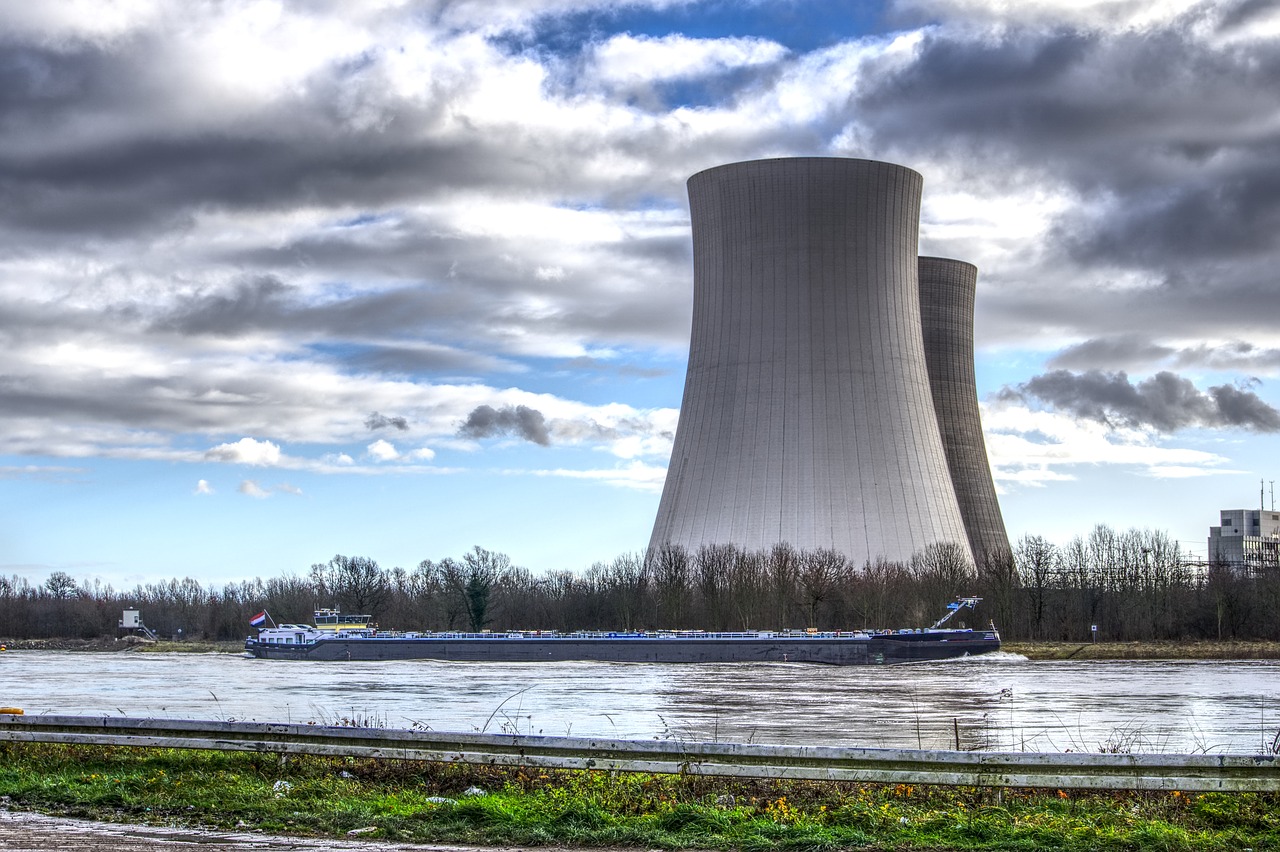 nuclear power  energy  current free photo