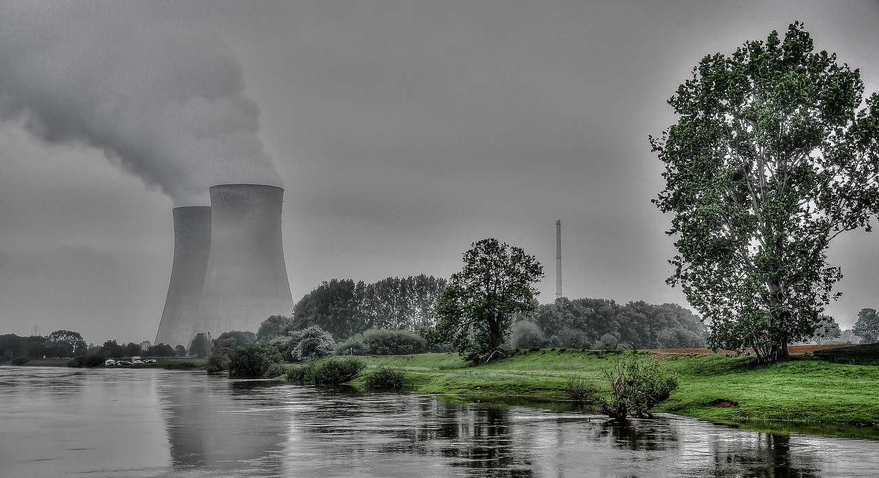 nuclear power plant nuclear reactors power plant free photo