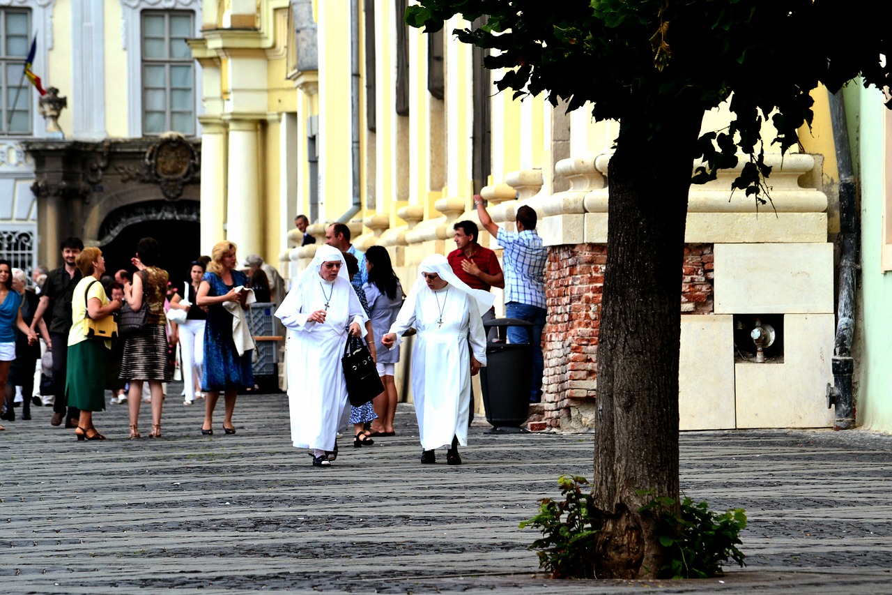 nuns nun older free photo