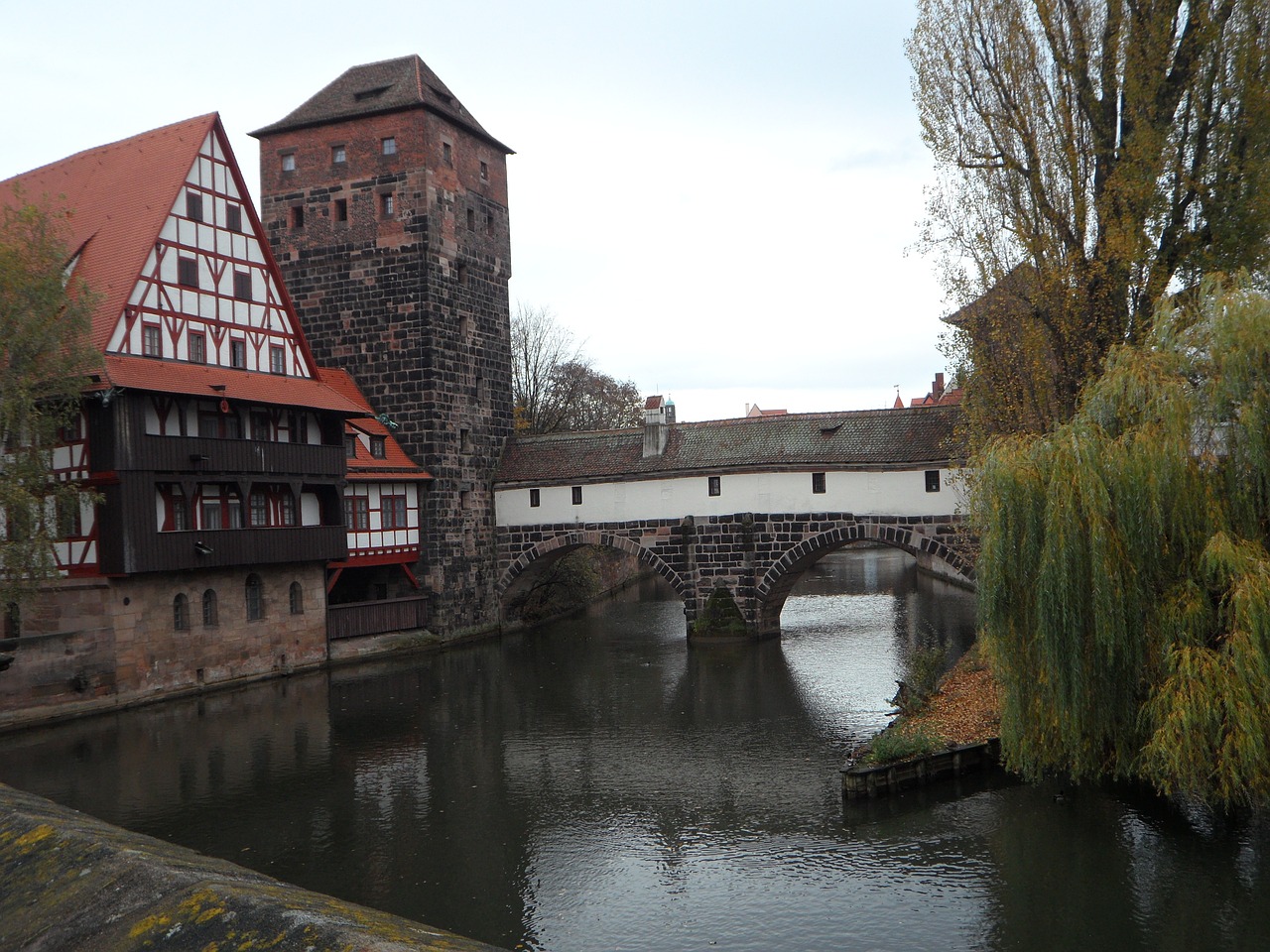 nuremberg old town pegnitz free photo