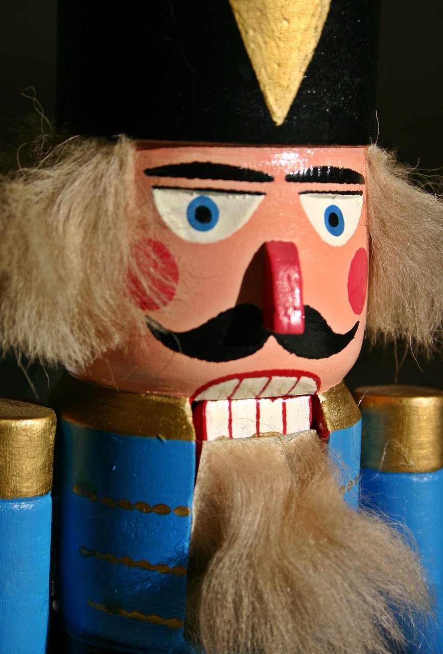 nutcracker wood figure free photo