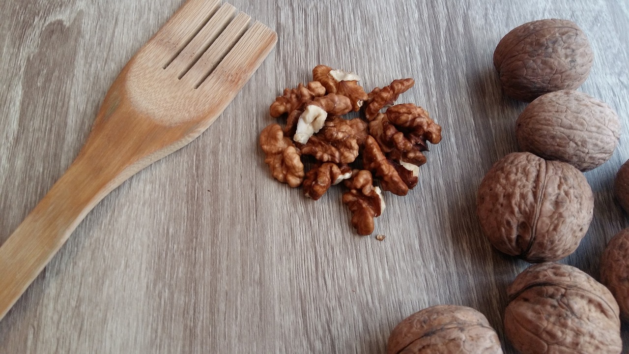 nuts  nut  recipes free photo