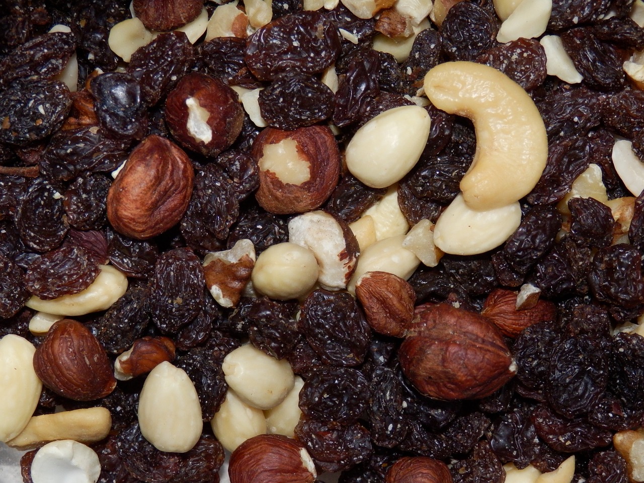 nuts dried fruit peanuts free photo
