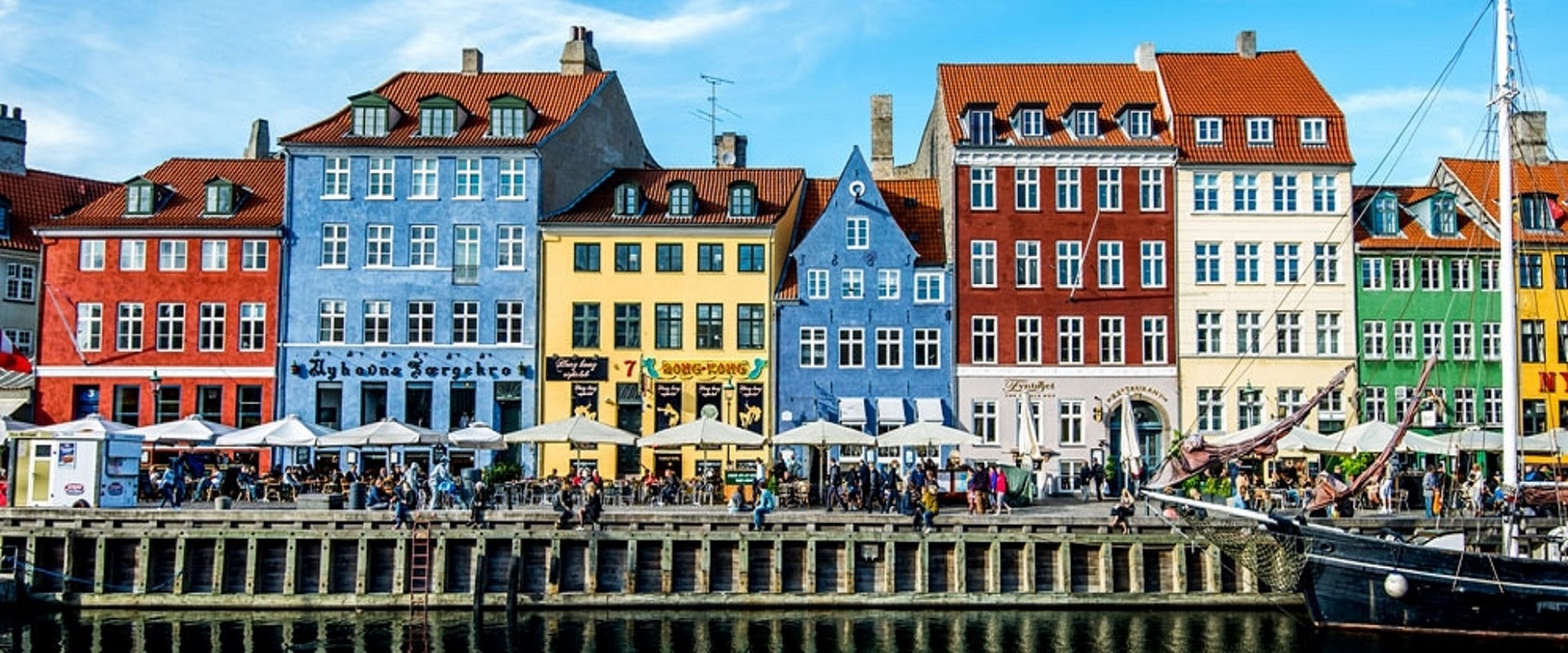 nyhavn district water free photo