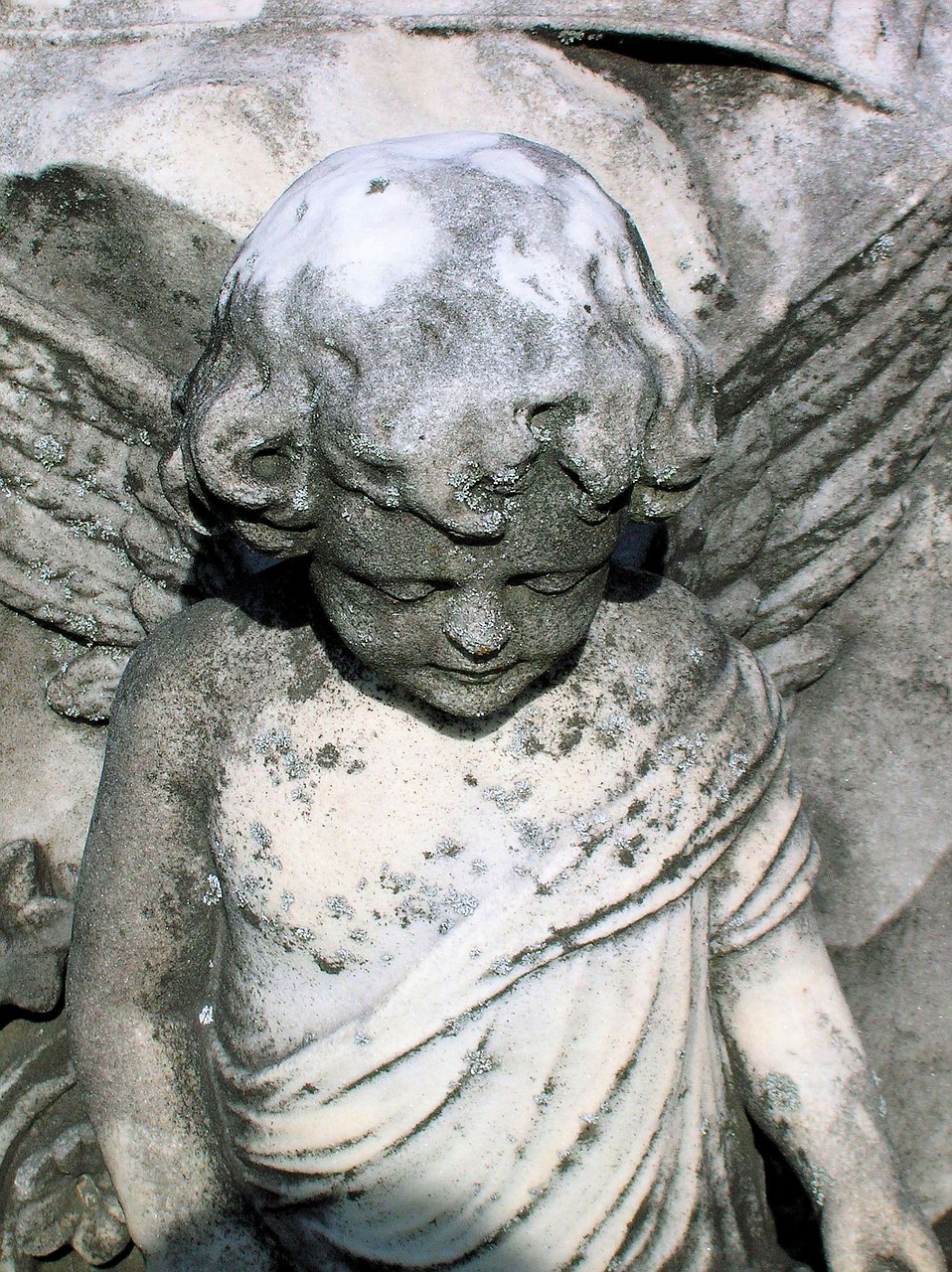 oakwood cemetery cherub statue angel free photo