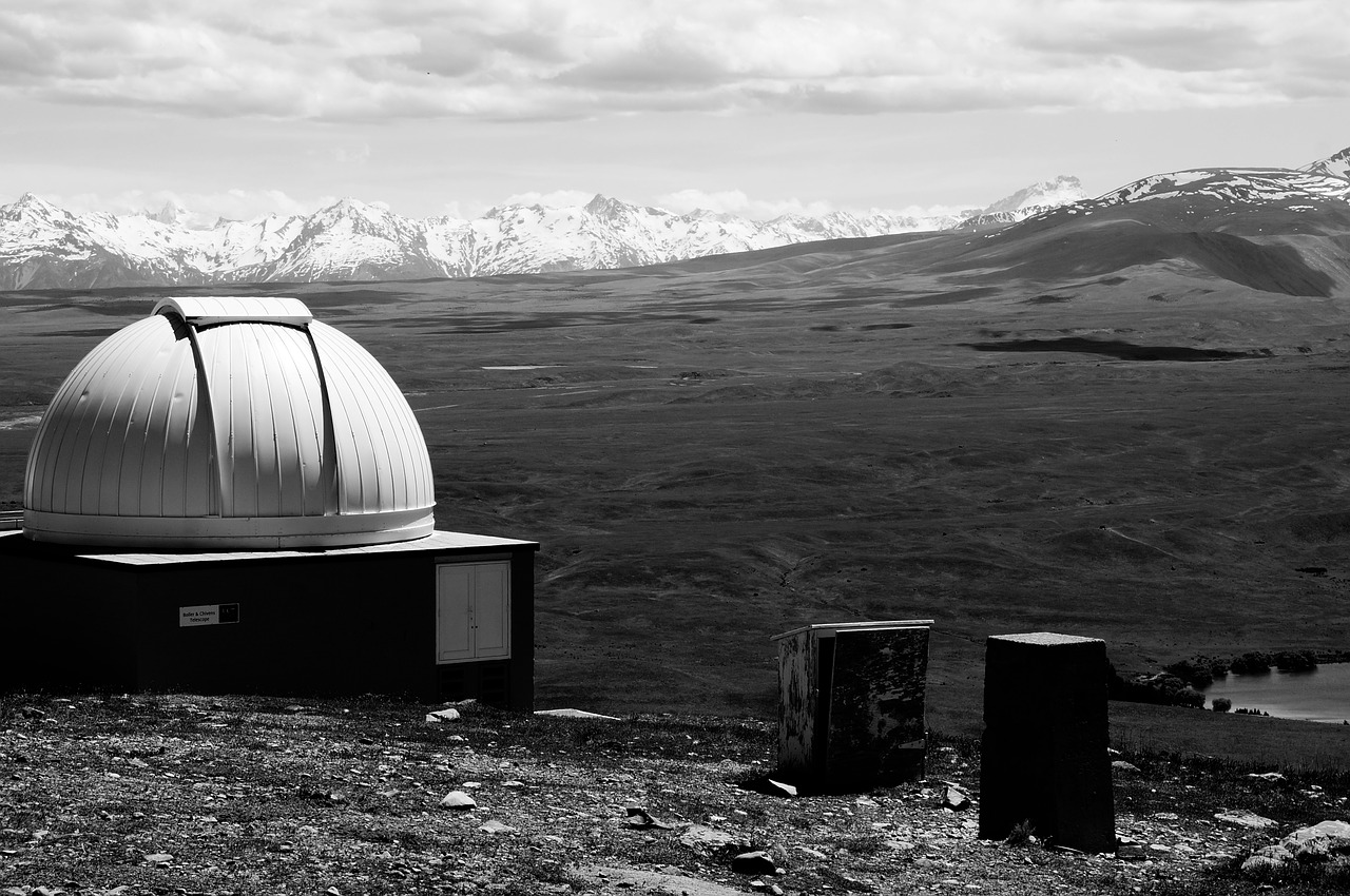 observatory planetarium mountains free photo