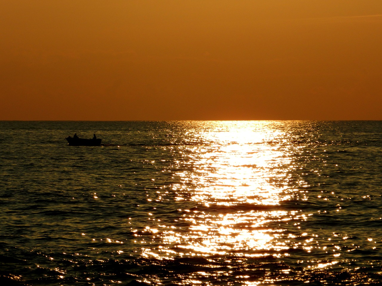 ocean infinity sunset free photo