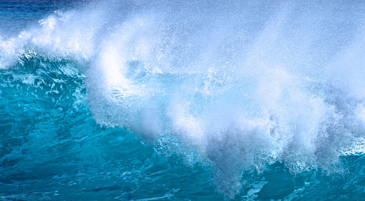 ocean wave spray free photo