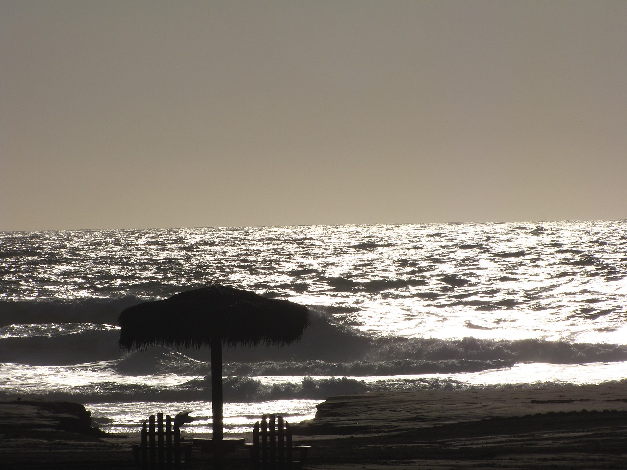 ocean silver cabana free photo