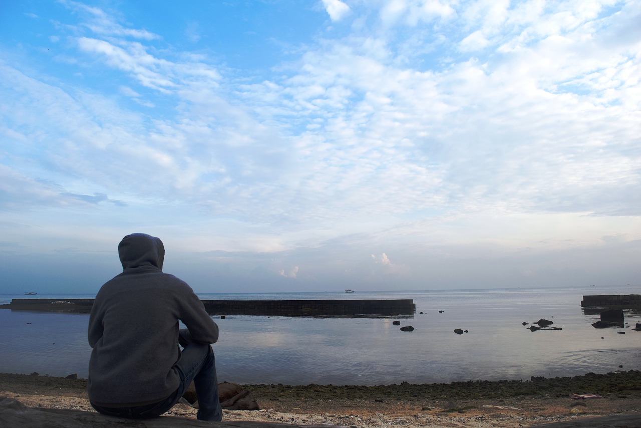 ocean blue reflection free photo