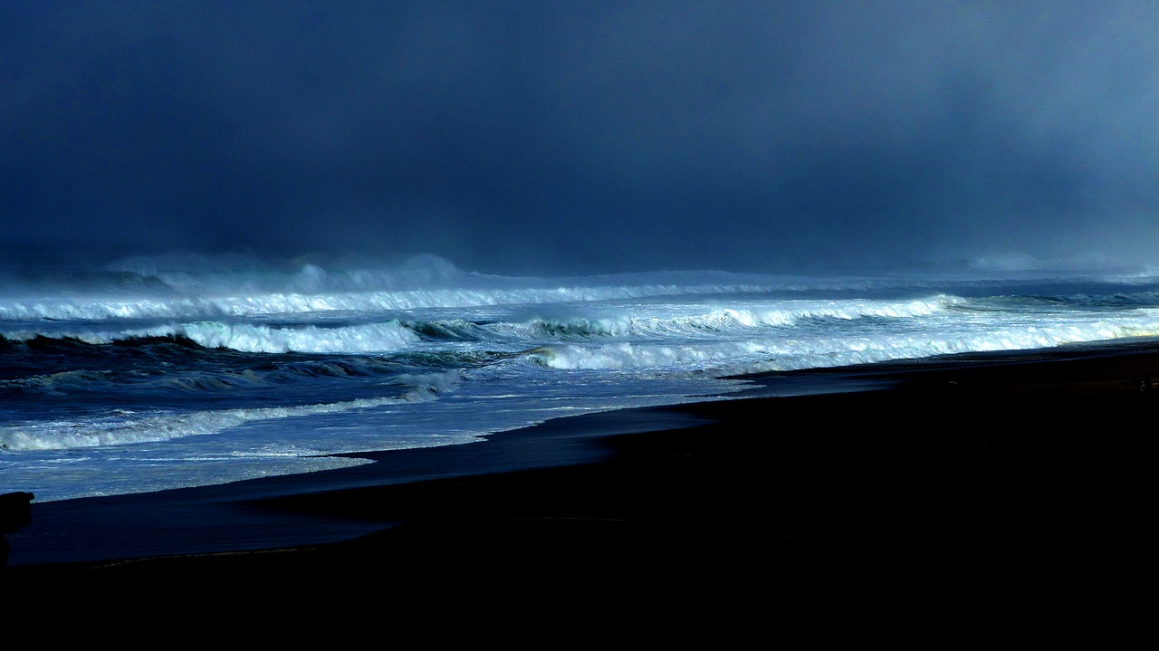 ocean storm blue free photo