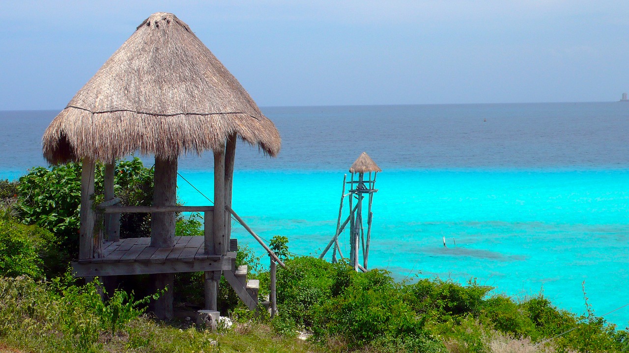 ocean hut blue free photo