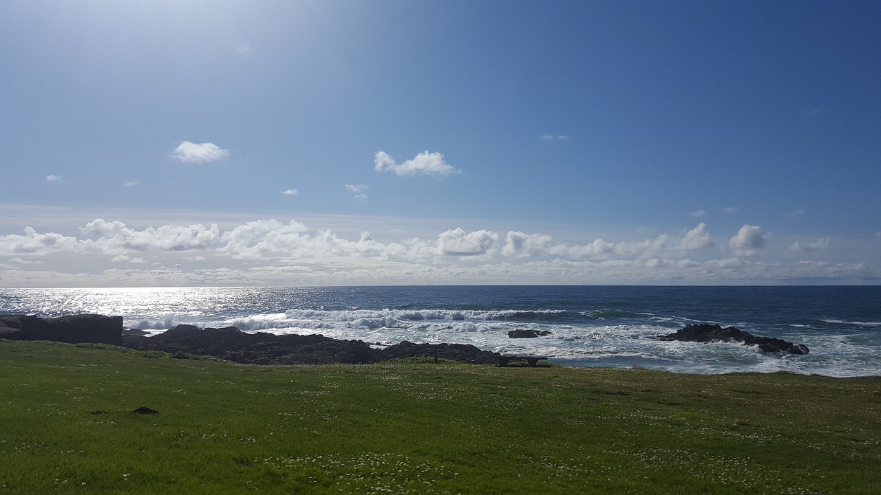 ocean beach mother's day free photo