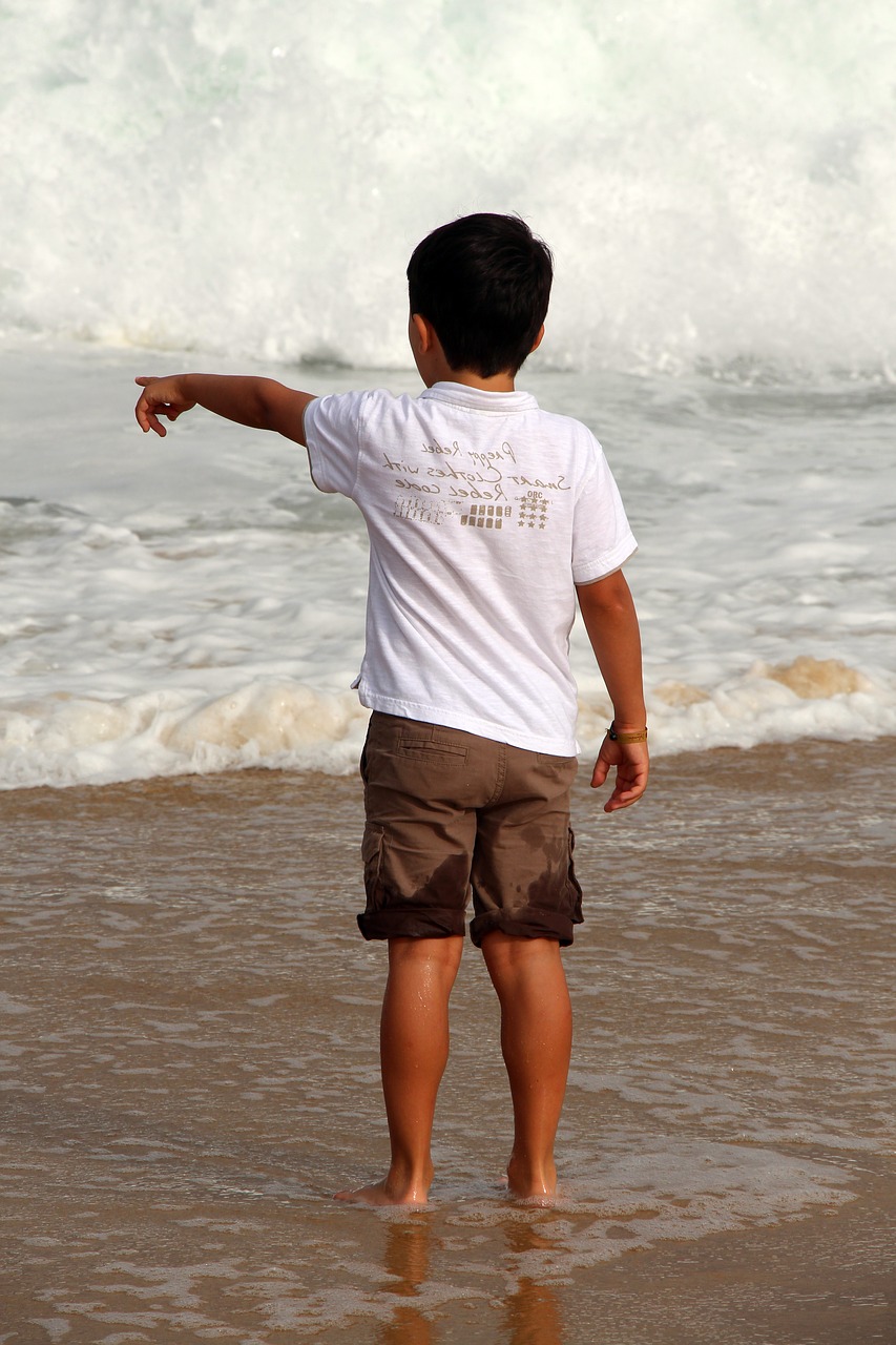 ocean beach child free photo