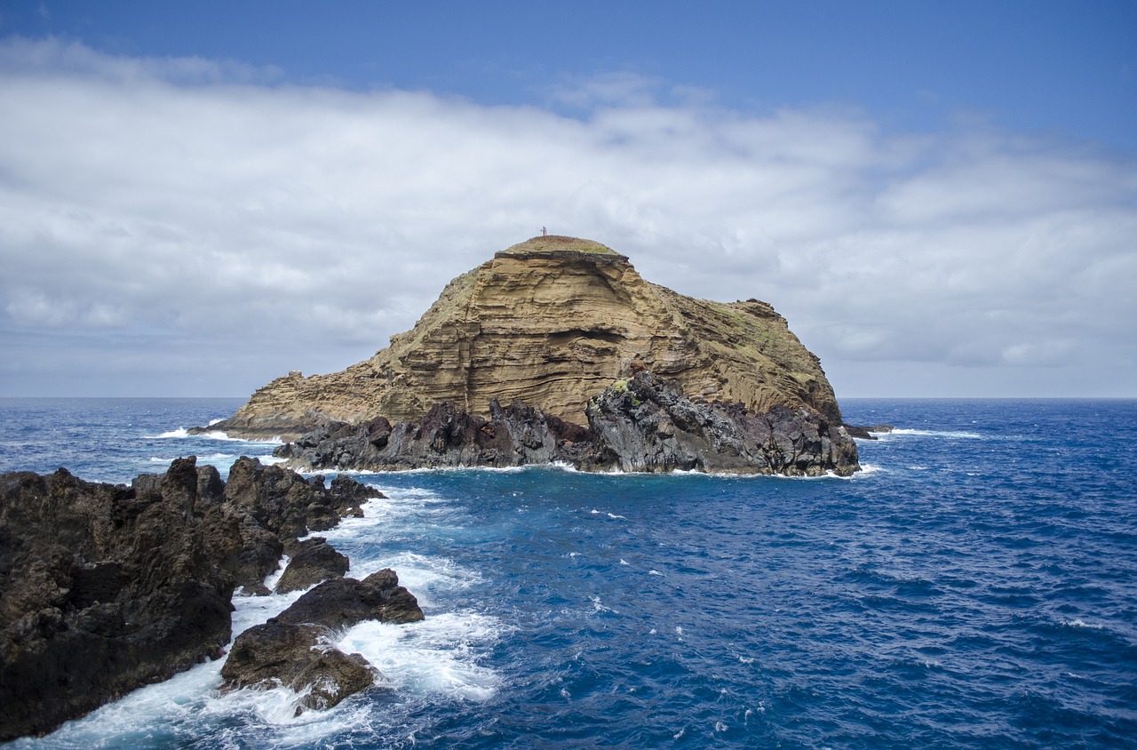 ocean sea rocks free photo