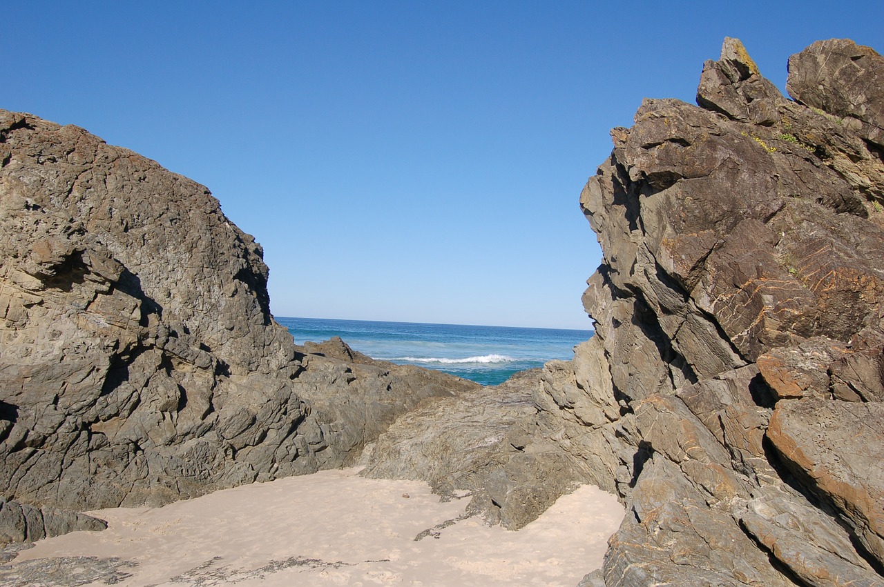 ocean sea rocks free photo