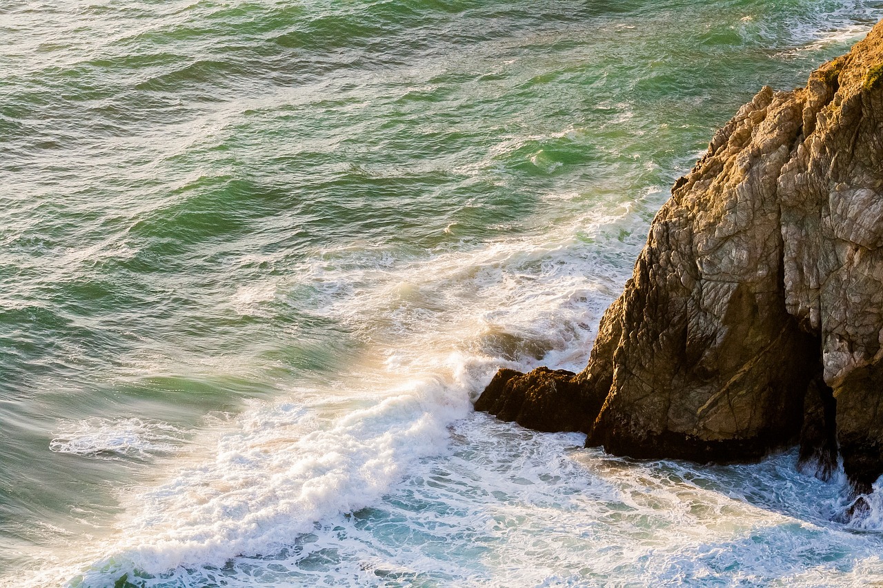 ocean rock sea free photo