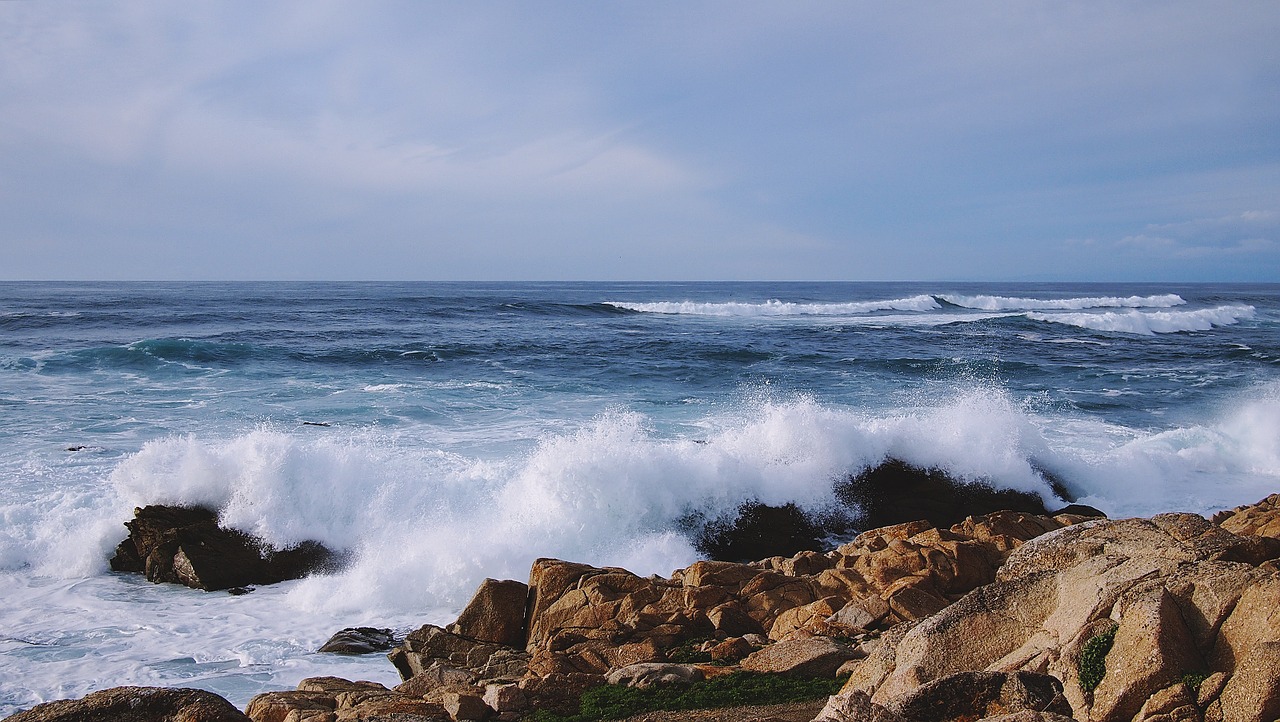 ocean sea waves free photo