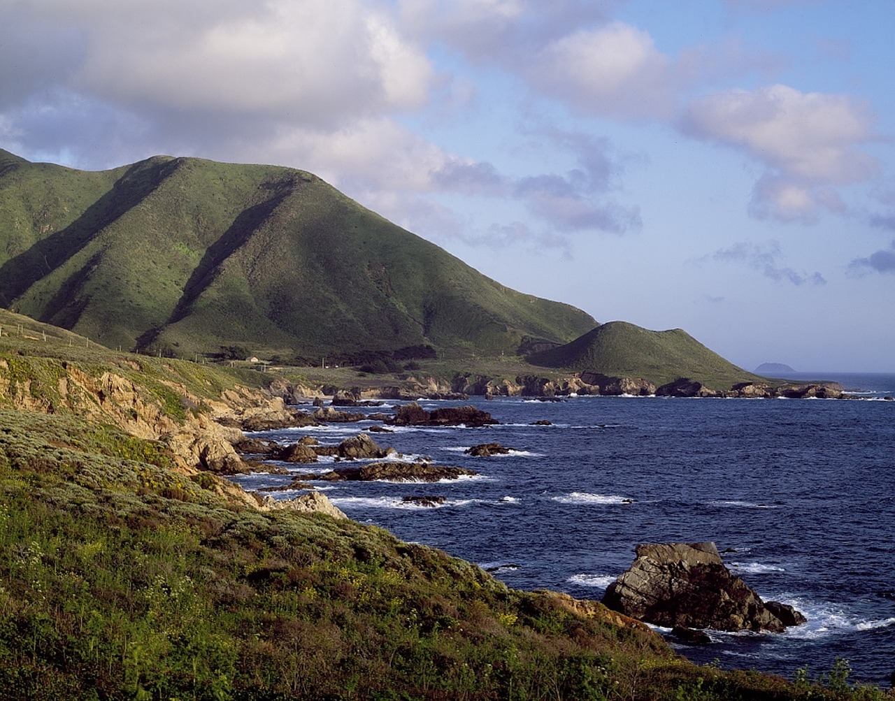 ocean coastline north shore free photo