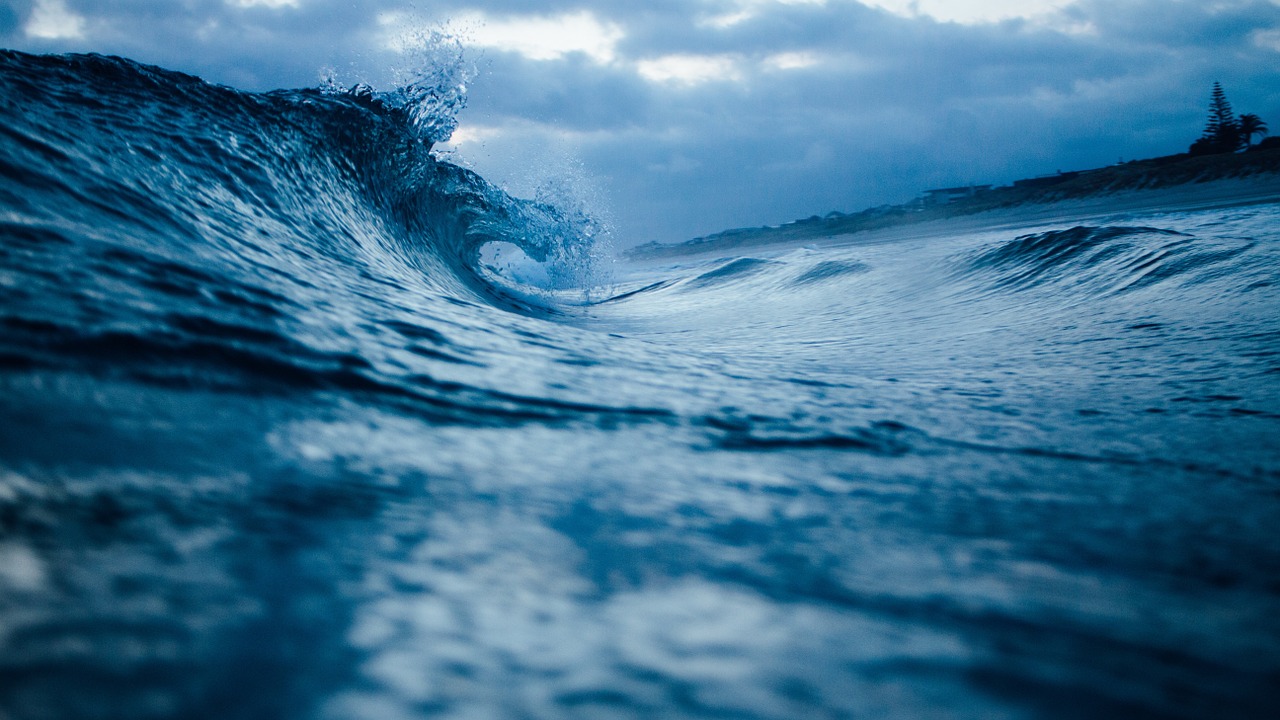 ocean wave water ocean free photo