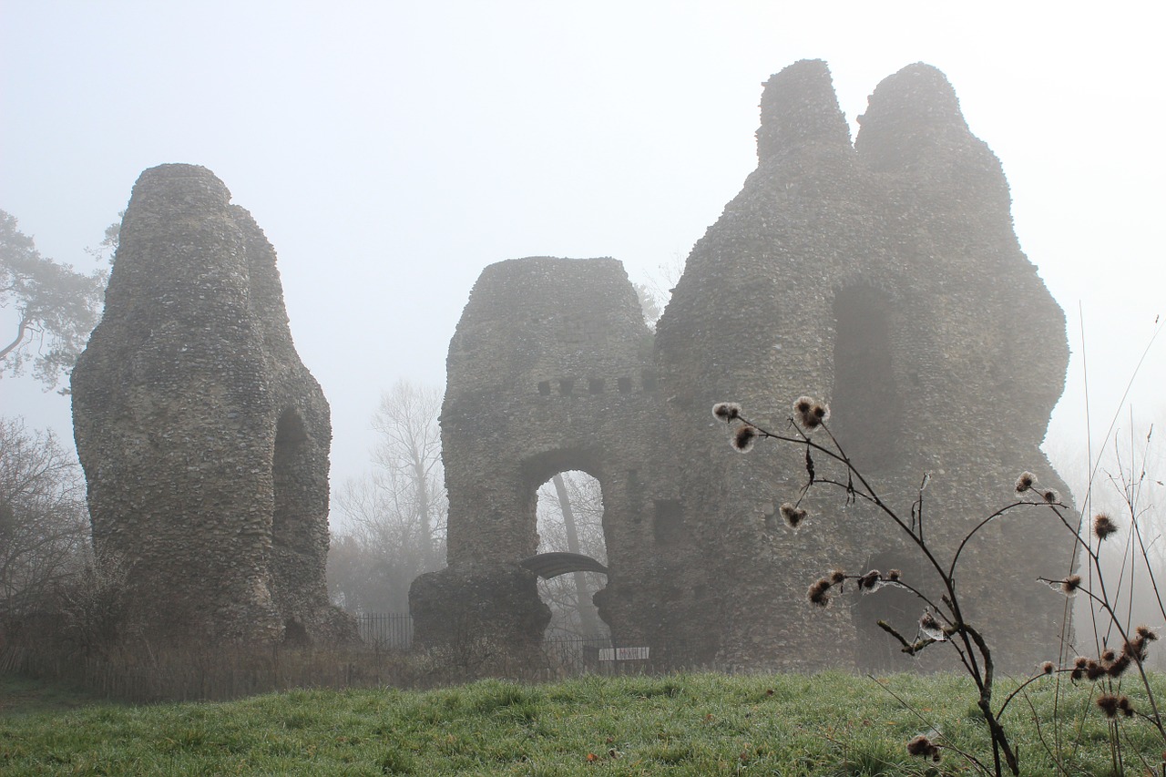 odiham castle misty free photo