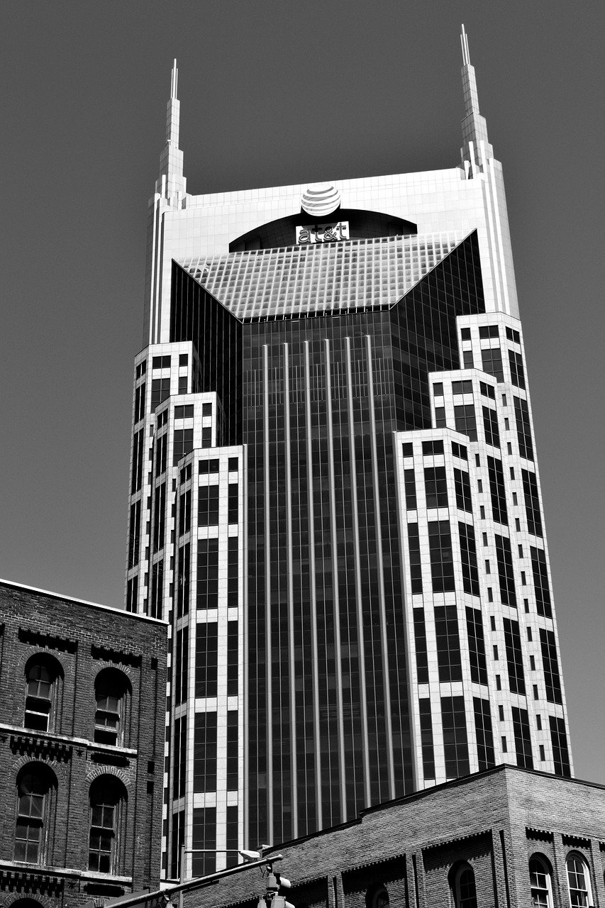 office building  nashville  tennessee free photo