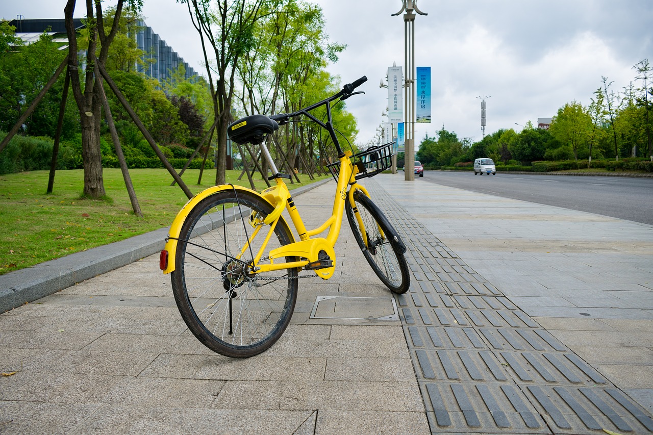 ofo the little yellow car shared bike free photo