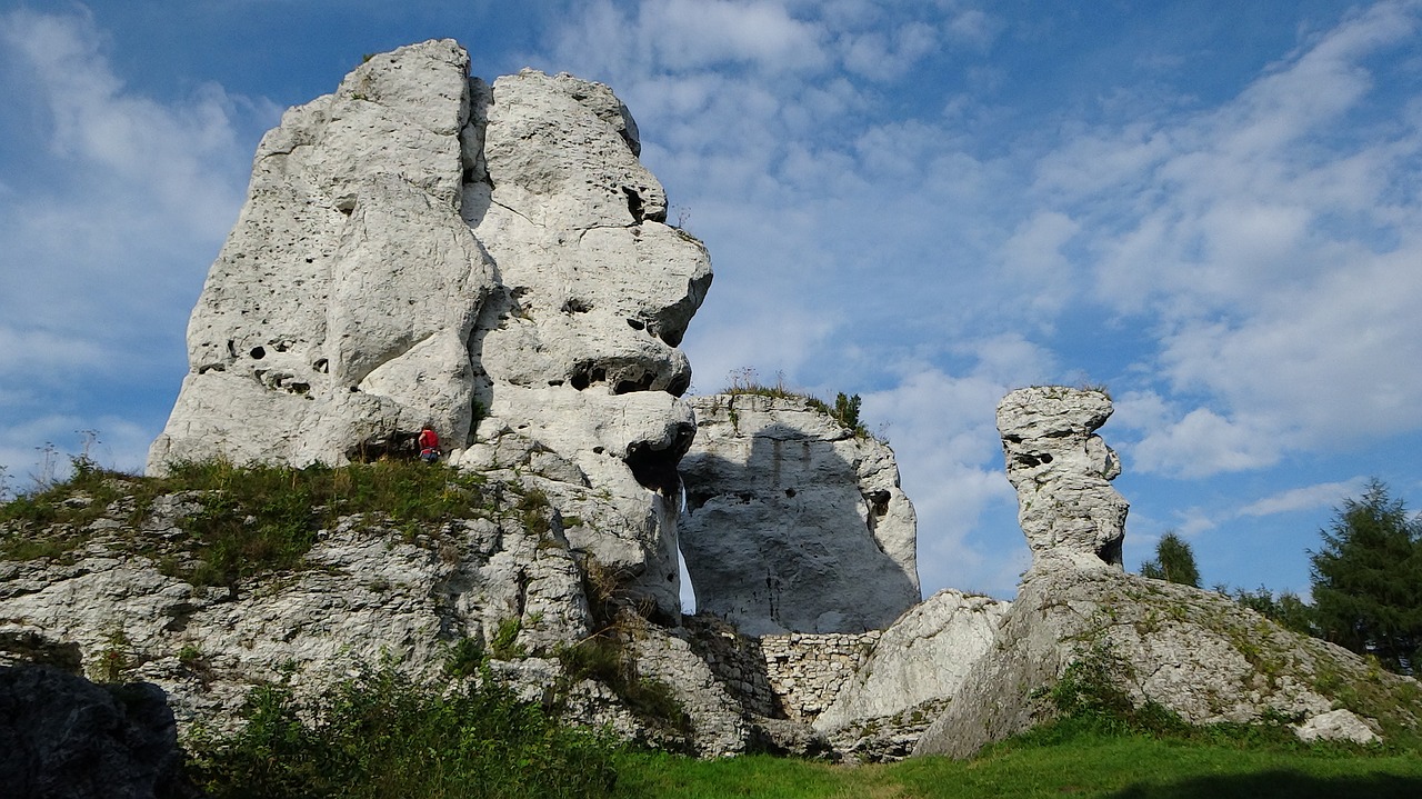 ogrodzieniec poland landscape free photo