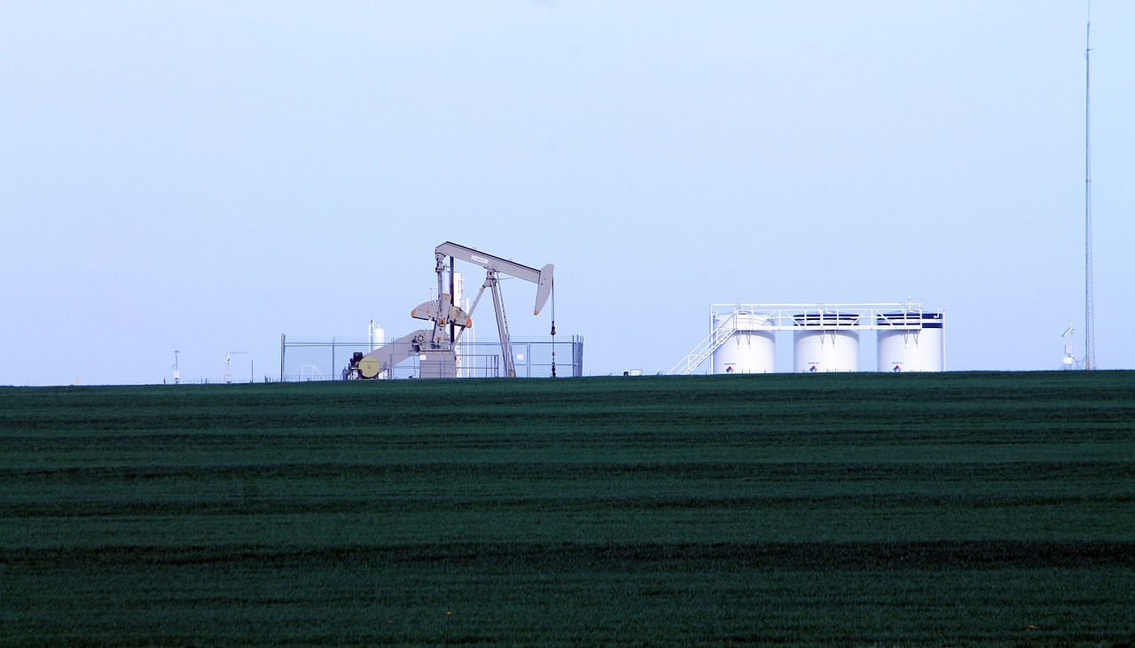 oil rig oil field free photo