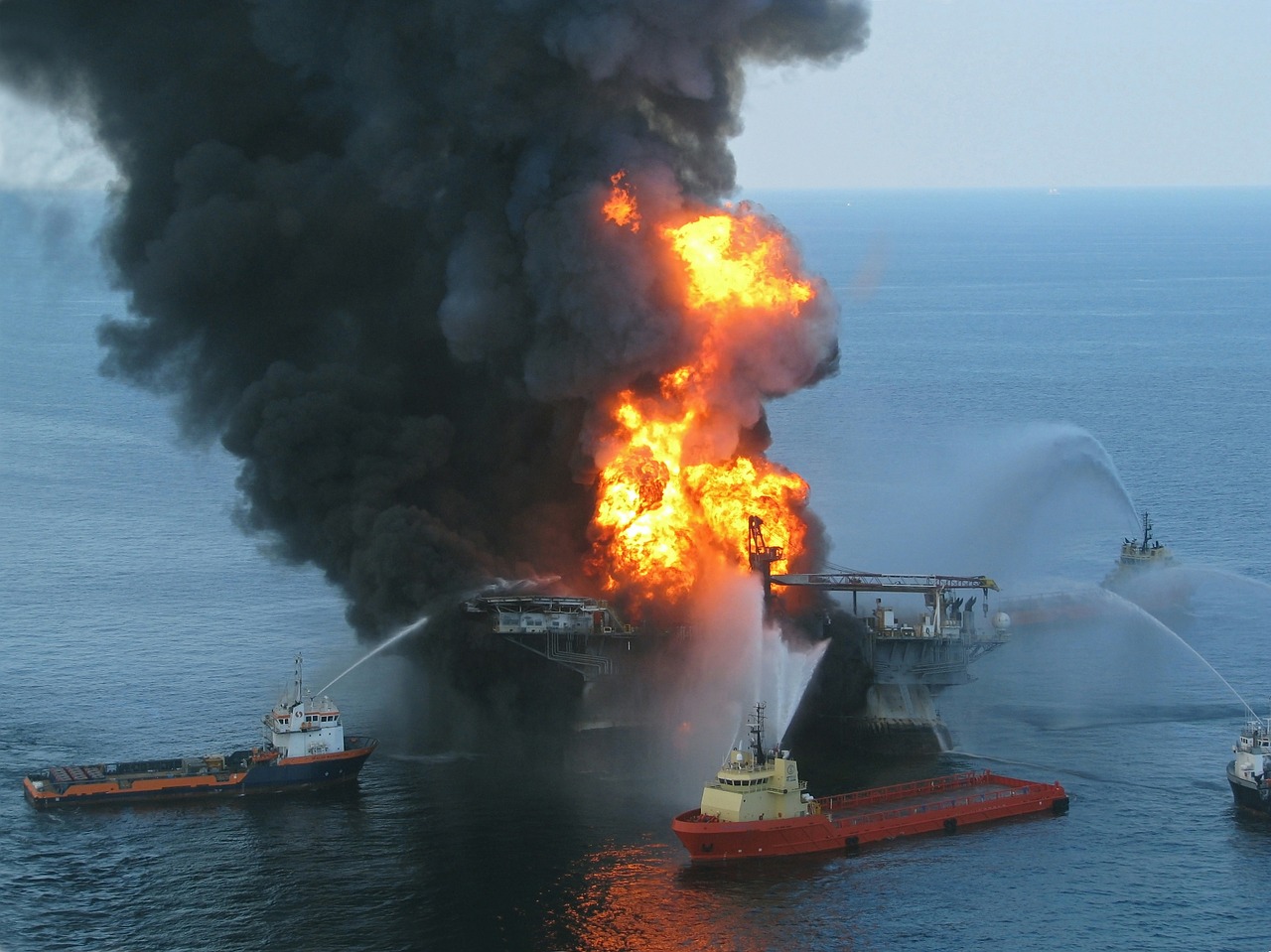 oil rig explosion fire disaster free photo