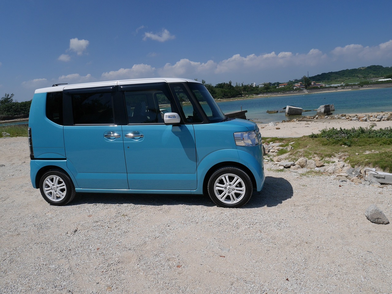 okinawa sea car free photo