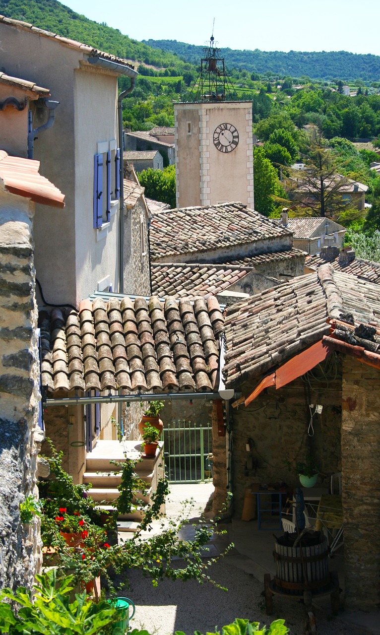 old city houses free photo