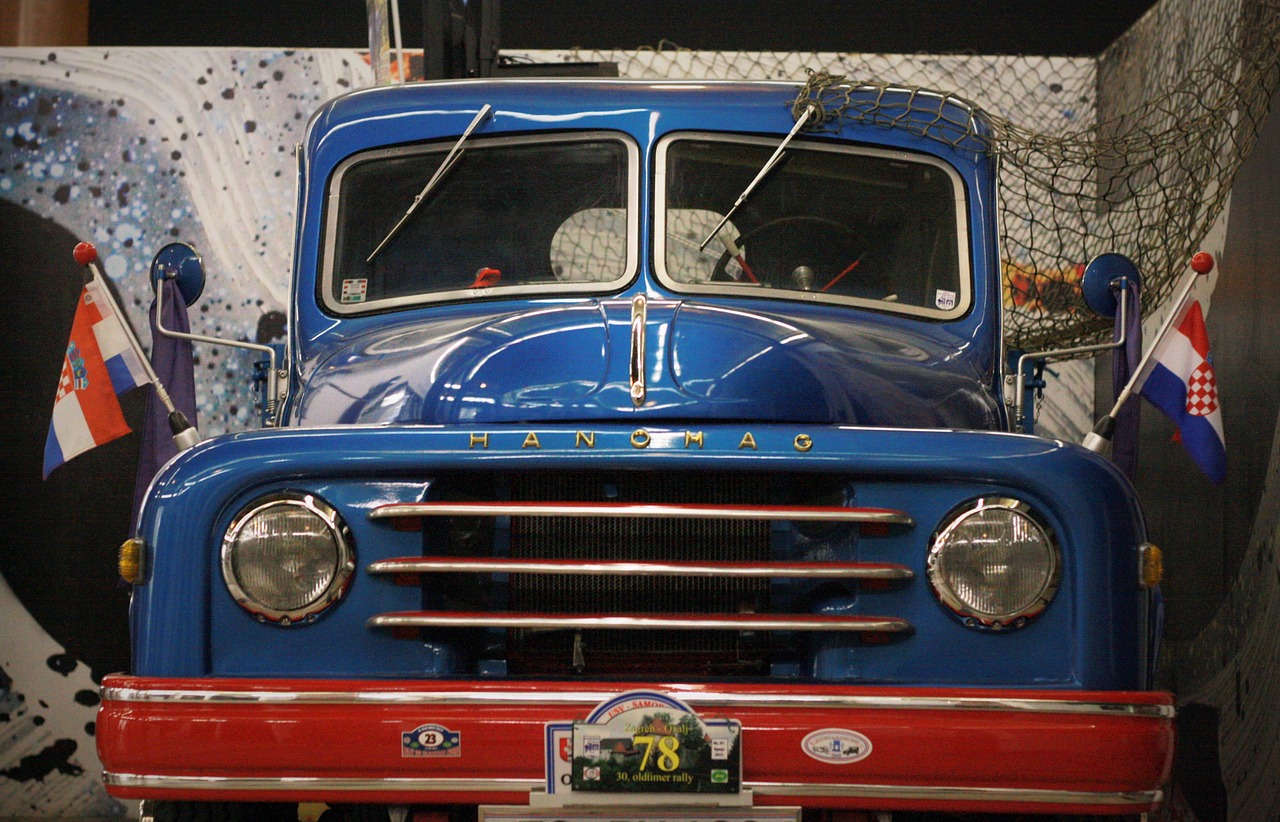 old truck vintage free photo