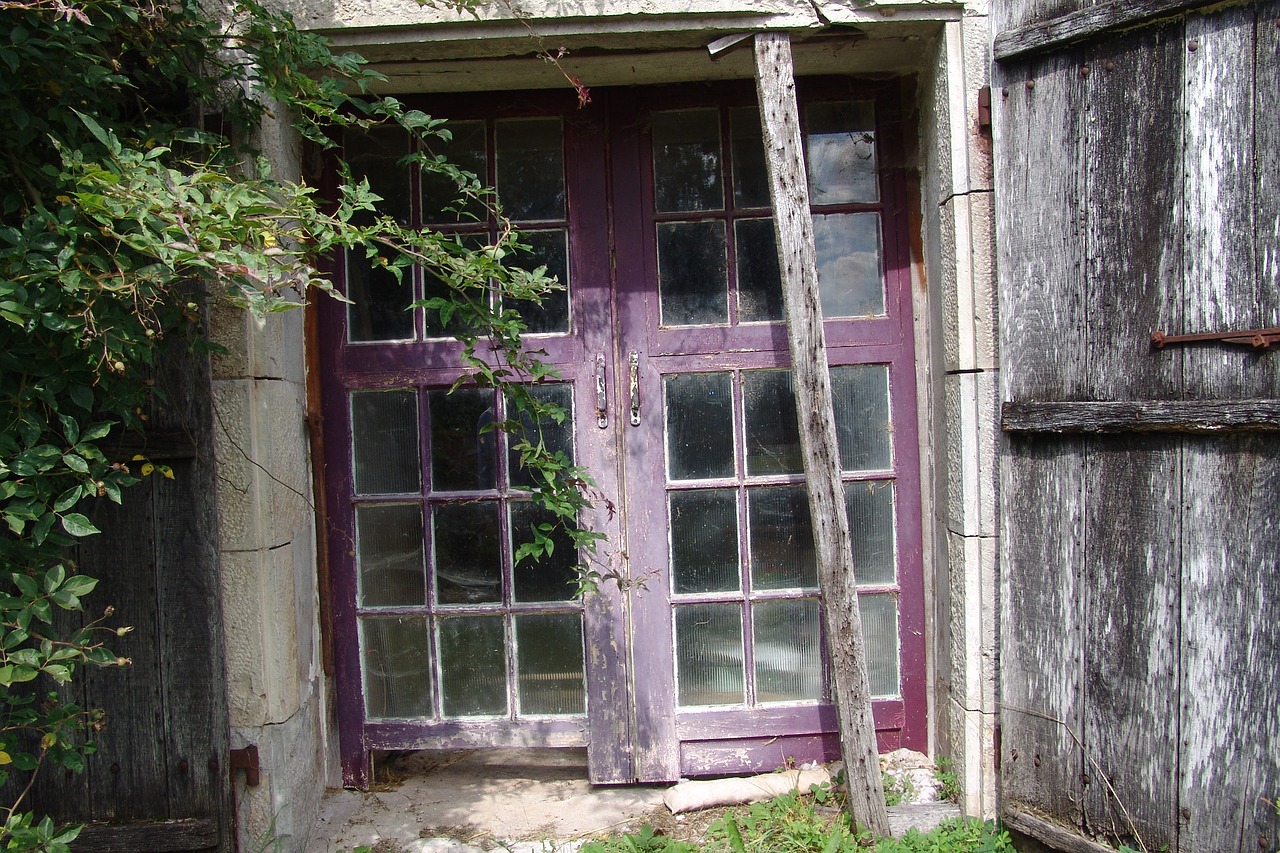 old window wood free photo